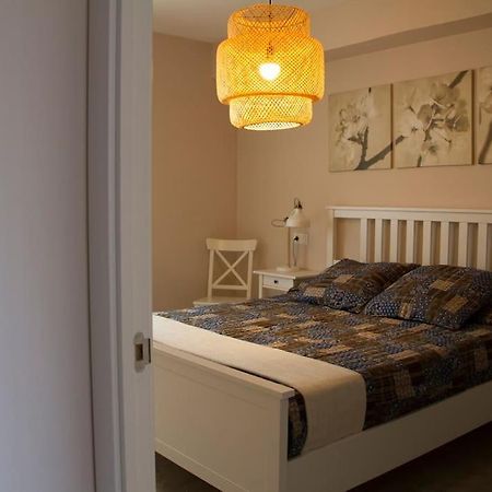 Lloret De Mar - Beachside Apartment - Free Parking - Limited Size Car المظهر الخارجي الصورة
